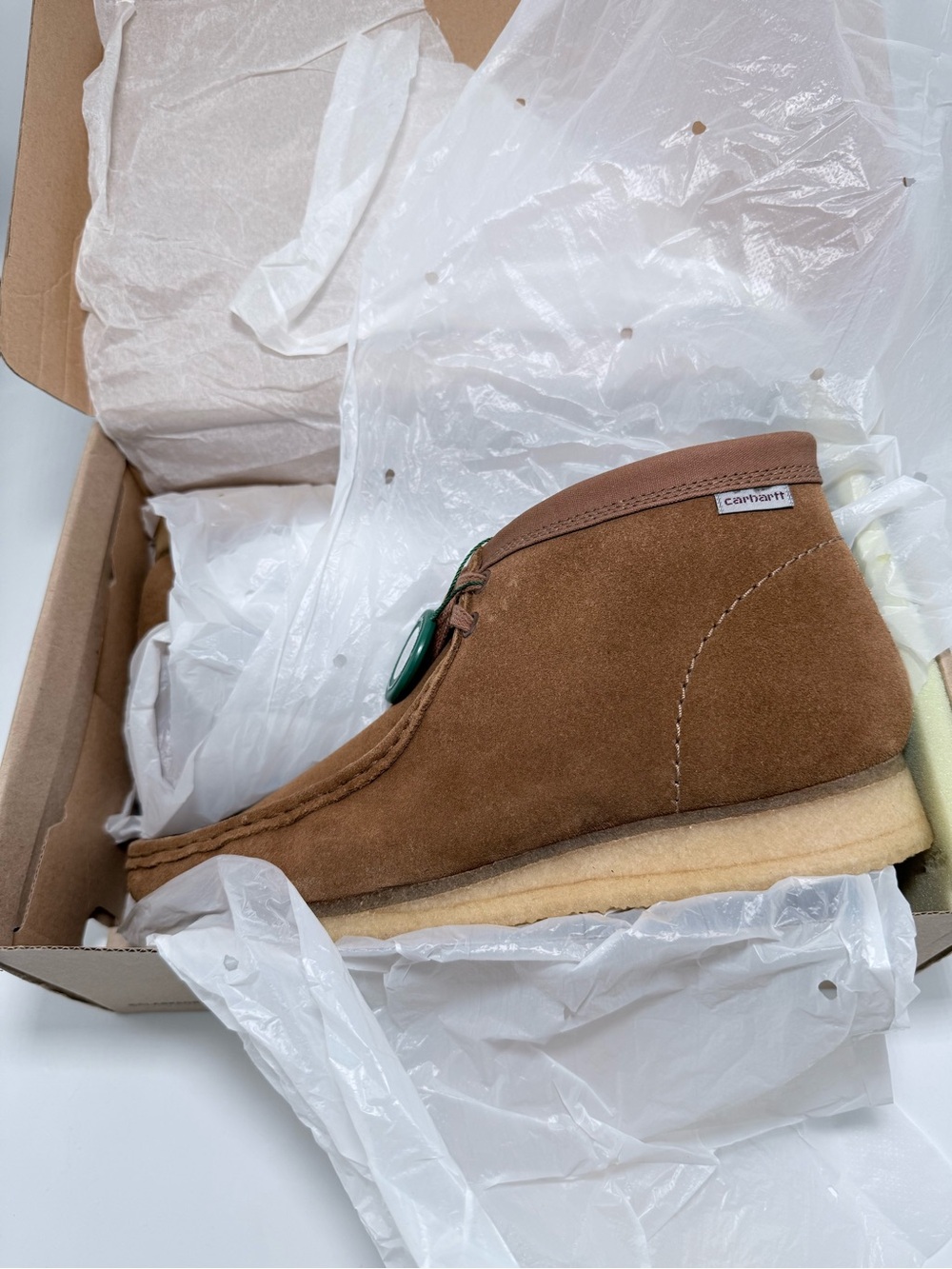 NEW IN BOX Clarks Originals Wallabee Carhartt WIP Brown 11M
